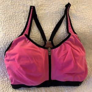 Victoria Secret front close sports bra
